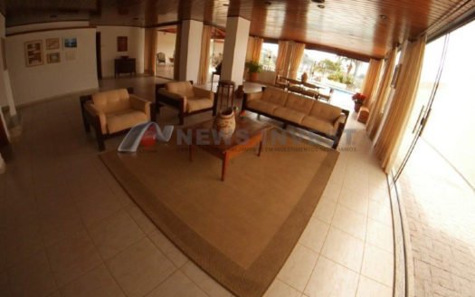 SHIS QL 28 – CASA EM 03 NÍVEIS COM 05 DORMITÓRIOS  – ACESSO PARA O LAGO