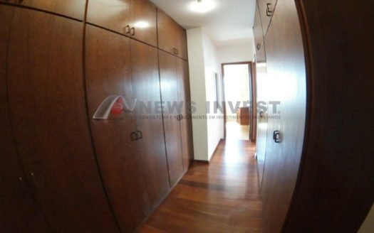 SHIS QL 28 – CASA EM 03 NÍVEIS COM 05 DORMITÓRIOS  – ACESSO PARA O LAGO