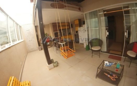 Cobertura duplex – Reformadíssima com vista livre – 03 VAGAS