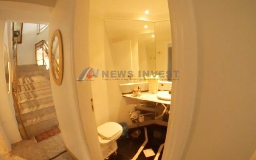 VENDO CASA COM TER. 3.300M² /*ACEITA APT ASA SUL 4QTS