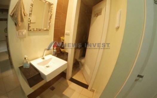 Casa na QE 08 450 m2 de esquina com 06 vagas – Terreno de 230m² + área verde