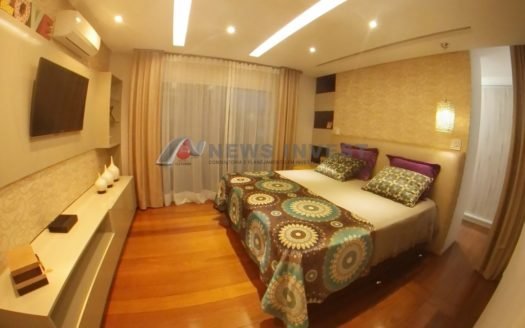 Casa na QE 08 450 m2 de esquina com 06 vagas – Terreno de 230m² + área verde